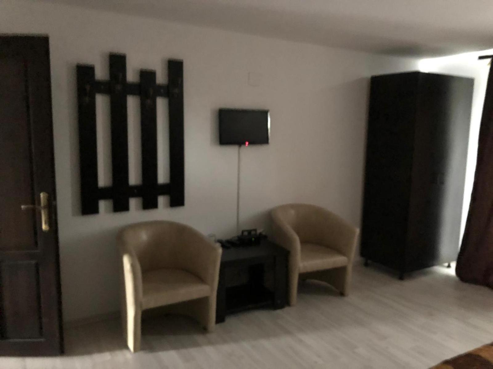 Oaza Apusenilor Farm stay *